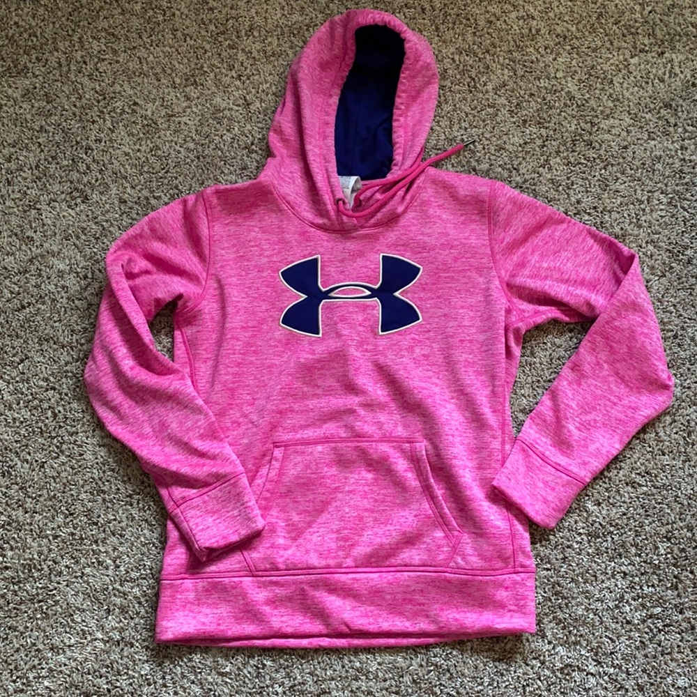 Women’s under armor hoodie sweatshirt, like new.